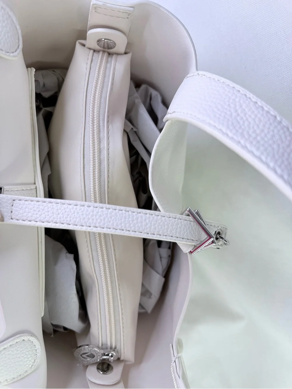 Valentino Orlandi White Pebbled Bucket Bag with Silver Accent